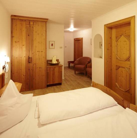 Hotel Schwarzer Widder  2* Италия, Силандро