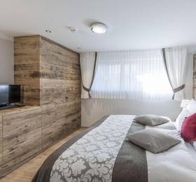 Hotelino Petit Chalet  в Челериной