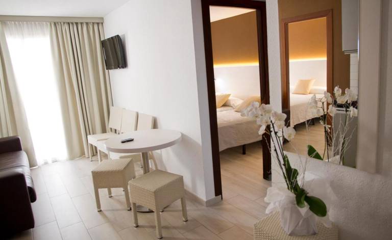 Aparthotel Miami Park