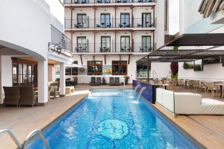 Apartamentos Neptuno