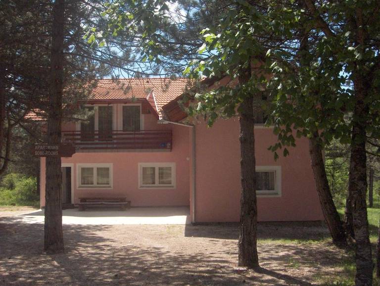 Apartments Nova Lika 