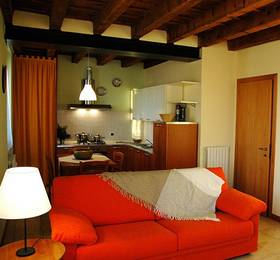 Agriturismo Al Barco в Соммакампанье