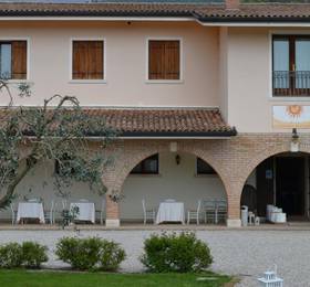 Туры в Agriturismo La Dolza  в Италии