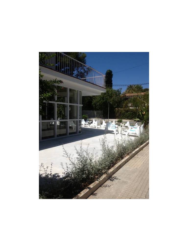 Sitges Beach Hostel 