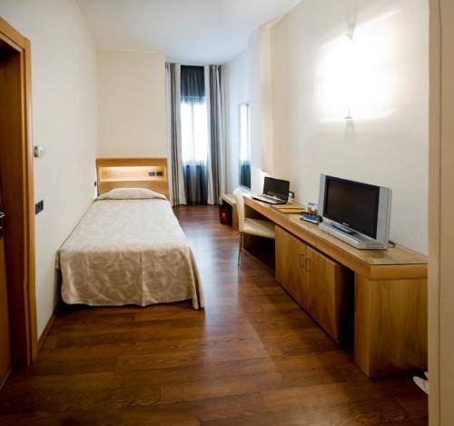 Hotel Royal Falcone 4* Италия, Монца