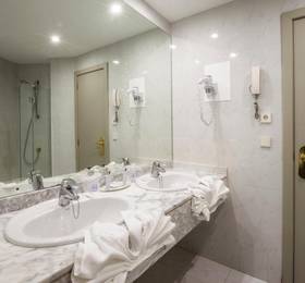 Beatriz Costa & Spa  в Коста-Тегисе