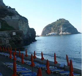 Hotel La Rondinella  в Искье
