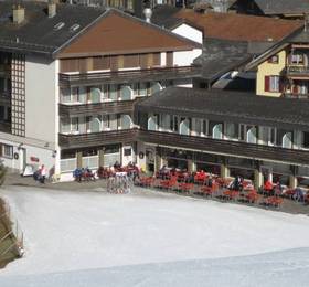 Hotel Rawil-Sternen  в Цвайзиммене
