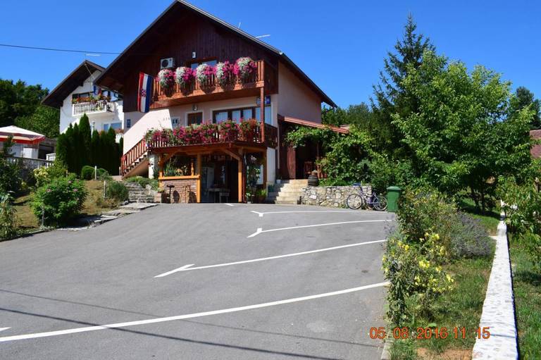 Apartments Kristic 