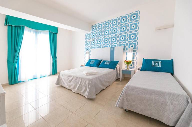 Hotel Magna Grecia 