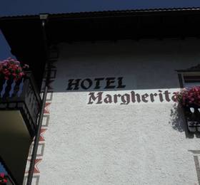 Albergo Margherita  в Предаццо