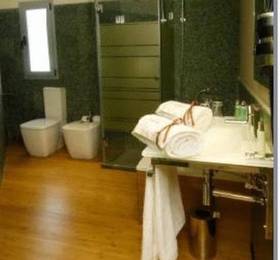 Hotel Valhalla Spa  в Карбонерасе