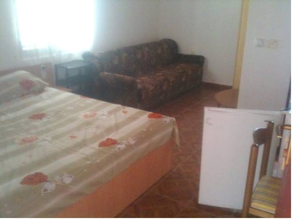 Marleku Apartments 