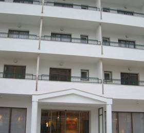 Bay Hotel в Коста Браве