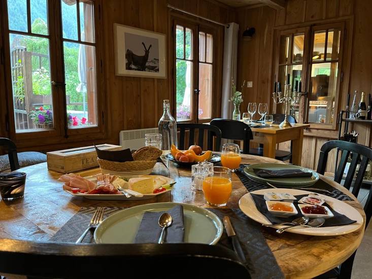 Chalet Les Rindes  3* Швейцария, Нанда