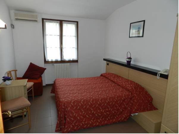 Hotel Il Castello 3* Италия, Поццоленго