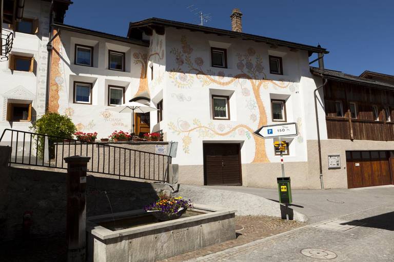 Hotel Chasa Sofia 