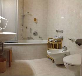 Residence Floralp  в Сесто