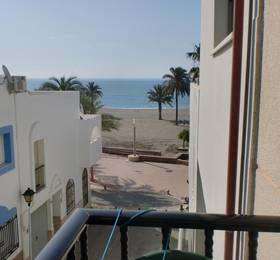 Hostal Las Palmas  в Карбонерасе