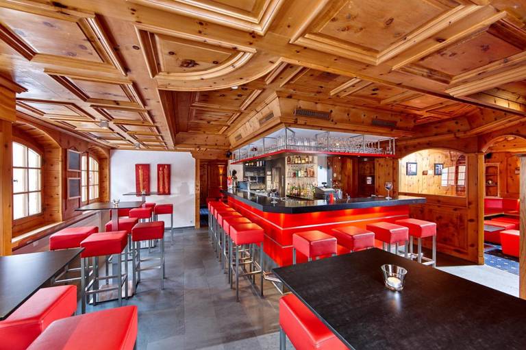 Basic Hotel Arosa 