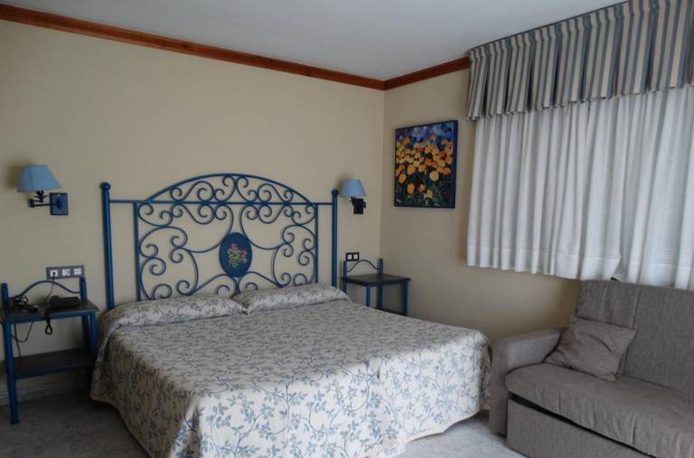 Hotel Los Juncos 