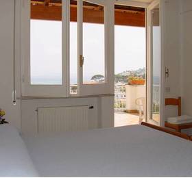 Туры в Hotel Pithaecusa  в Италии