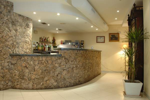 Hotel Rio Piedra  2* Испания, Нуэвалос