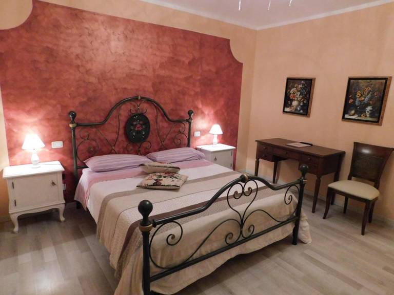 Domus Langhe B&B 