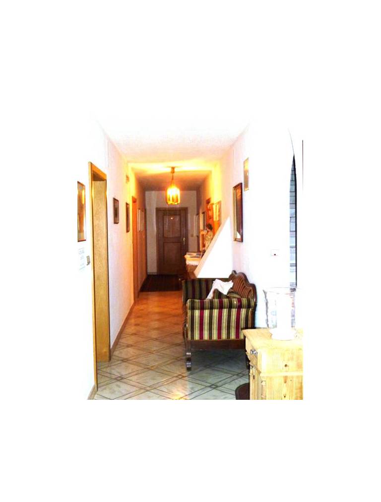 Calva Residence 