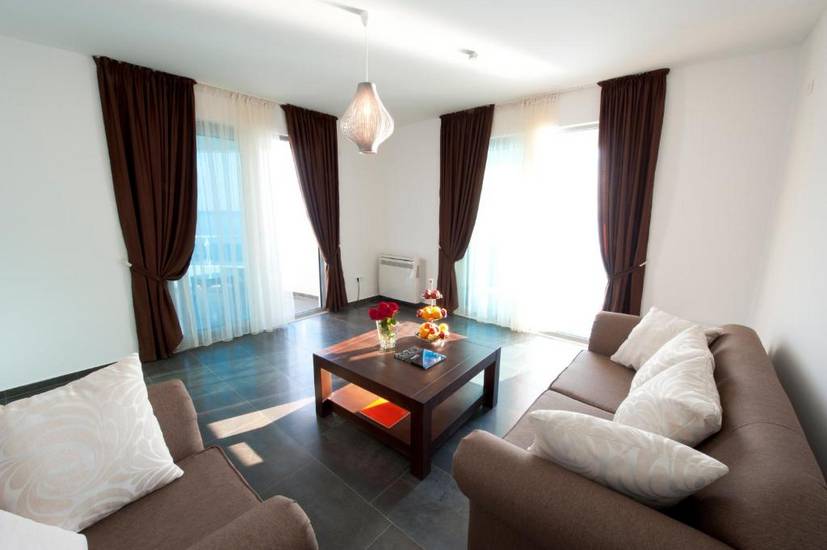 Love Live Hotel  4* Черногория, Сутоморе