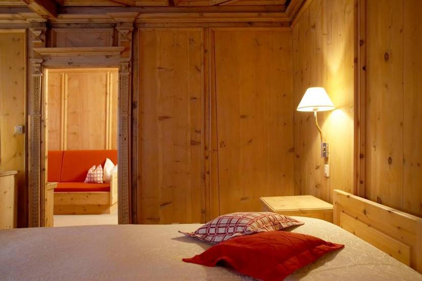 Hotel Engiadina 3* Швейцария, Скуоль