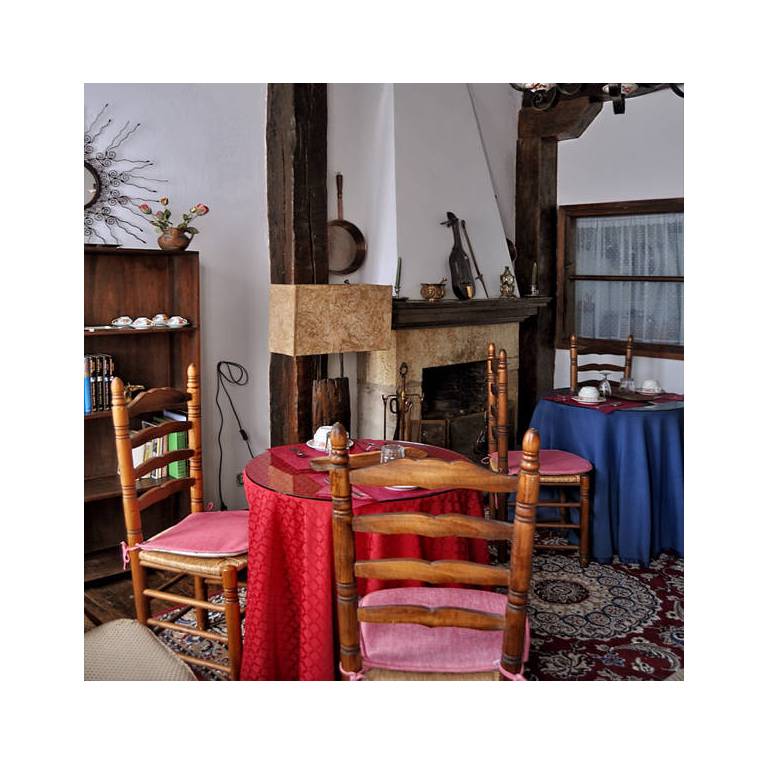 Posada Ansorena 