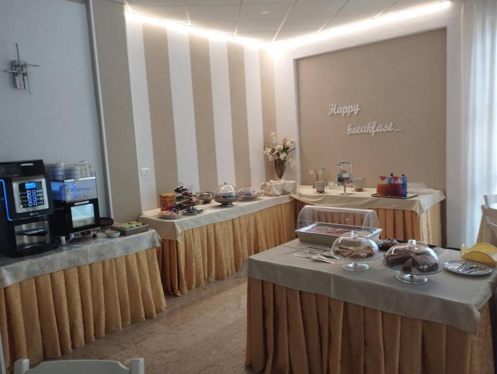 Hotel Fernanda  3*