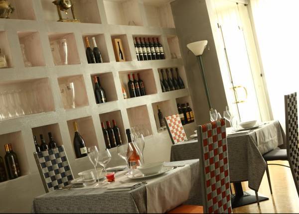 Hotel Elefante  3* Италия, Монтикьяри