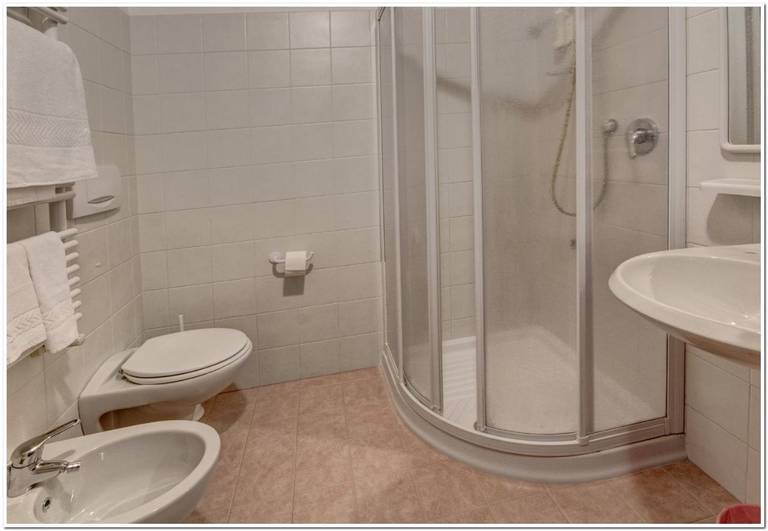 Hotel Al Larin