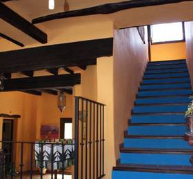 Hotel Maravedi  в Питресе