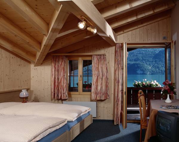 Hotel Wildbach 2* Швейцария, Бринц