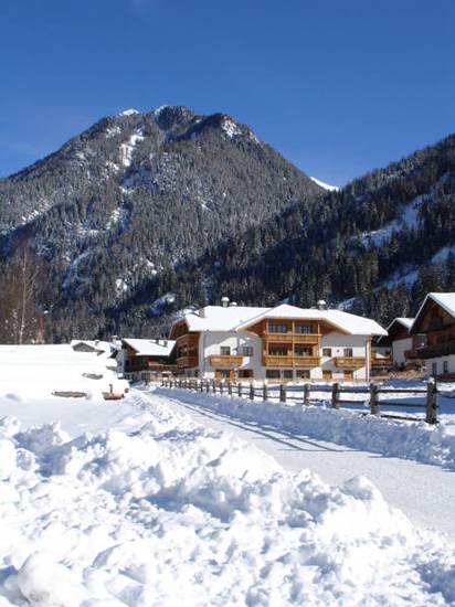 Residence Kahn  3* Италия, Валле-ди-Казиес