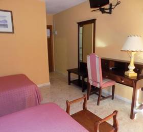 Hotel La Barca  в Лепе