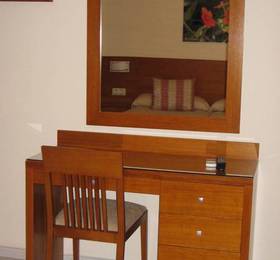 Hostal Marazul  в Нерхе