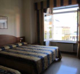 Hotel Admiral  в Лаванье