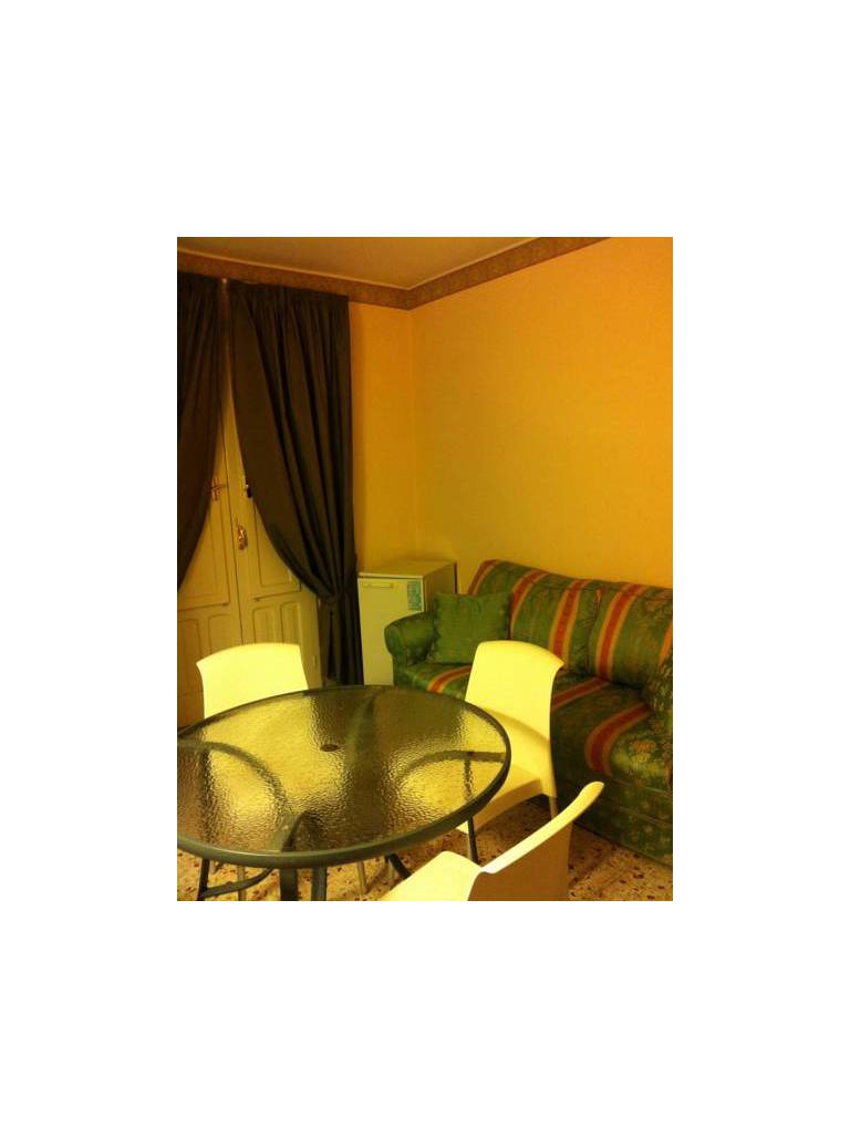 Neathon Rooms 