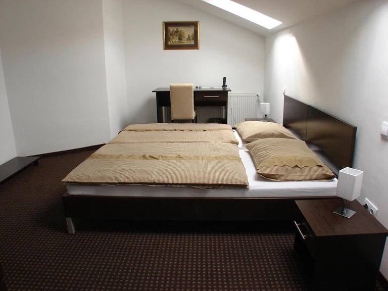 Rooms Levicki 