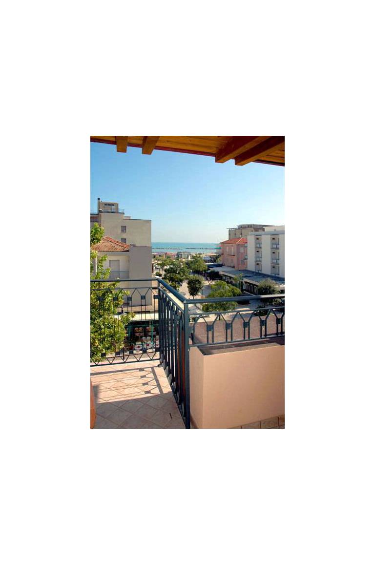 Hotel Desiree 