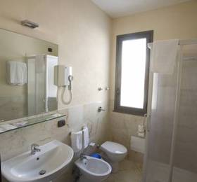 Hotel Centrum  в Вальдериче