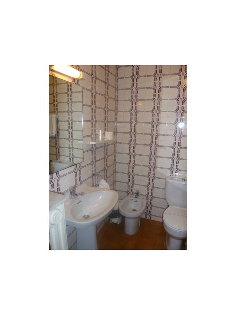 Hostal Sayola 