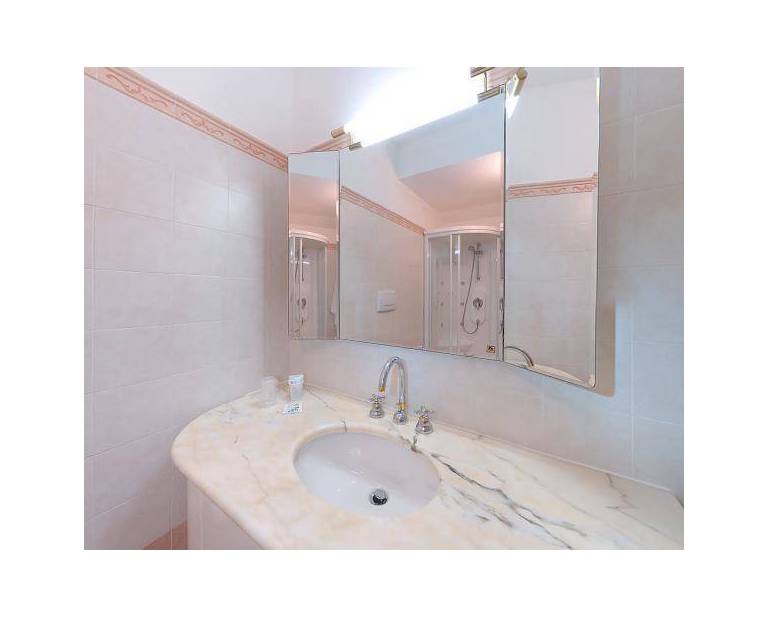 Hotel Le Cave 