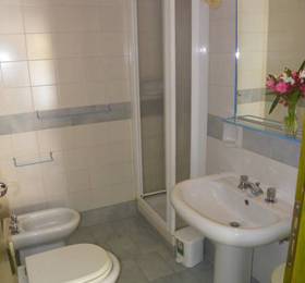 Estella Club  в Монтепаоне