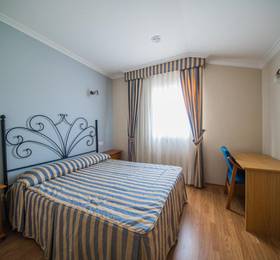 Отдых в Hotel Alpina  - Испания, Вильянуэва-де-Ароса