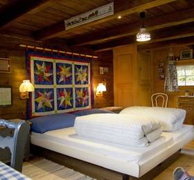 B & B Jobins  в Бринце